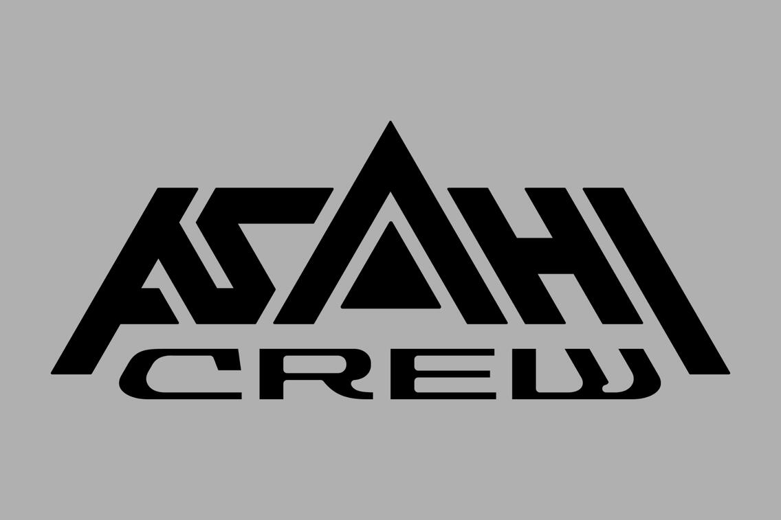 Asahi Crew, online collective